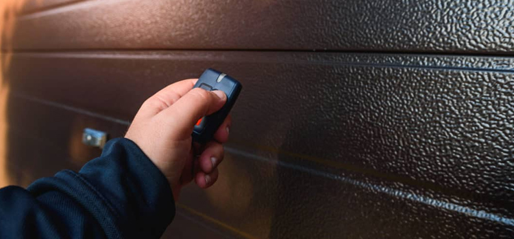 automatic door opener with remote control in Coral Springs